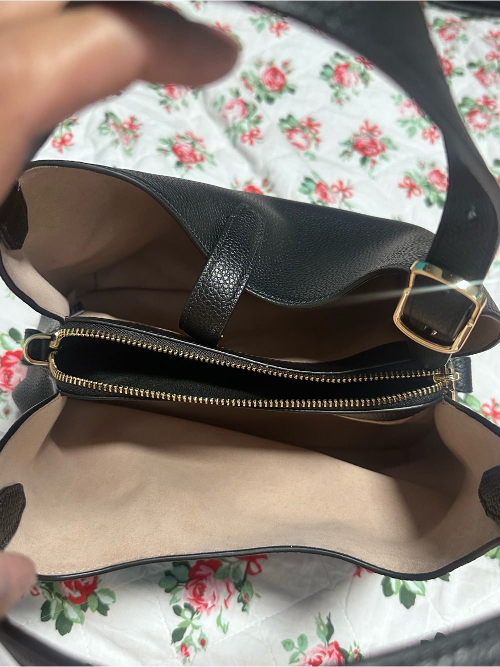 Kate Spade Deco Tote Bag - Picture 7 of 8
